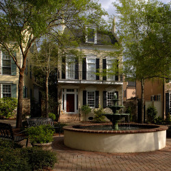 georgianadesign:  Classic Atlanta townhouse, GA. Historical Concepts.