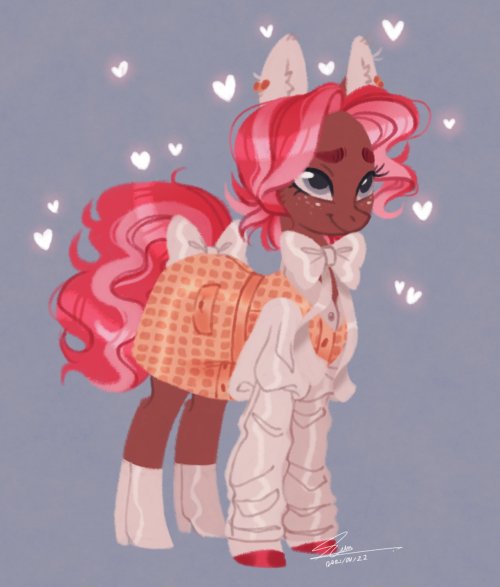 pink-pone:All dolled up and ready to party!Art by frisitea_cakes!!