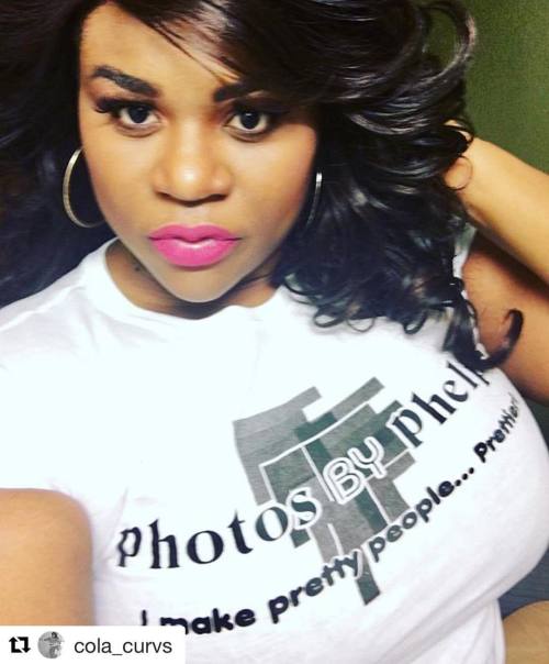 #Repost @cola_curvs ・・・ I had an amazing shoot with @photosbyphelps last night! Thank you for the amazing experience!! Wearing tshirt printed by @damesarts  support local business !!!!