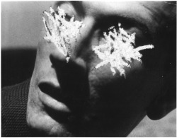 epilepticus:  Fireworks - Kenneth Anger (1947) 