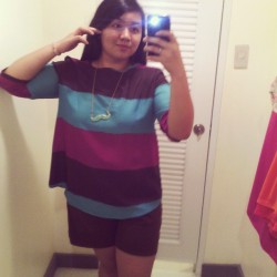 krizelda17wu:  I`m so sorry for being vain. MEHEHEHE. ~_~ #fittingRoom