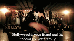 hollywoodundeadsavedme:  Hollywood is your friend and the undead