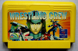 vgjunk:  Because who doesn’t love bootleg Famiclone carts?
