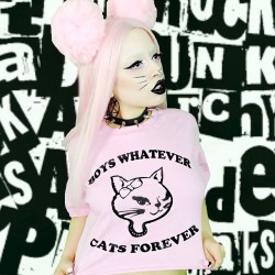 alexandrametalclown:  Boys whatever Cats forever- my life motto