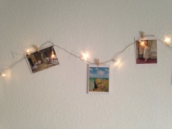 ancienne:  fairylights and arty postcards ✨🎨🌲 