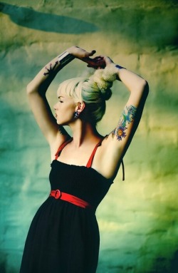 sexyinkgirls-mmm-so-nice:  More here Sexy Ink Girls - Mmmm, So