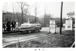 saychevrolet:  Goodbye Columbus: 1960 Chevrolet Impala — don’t