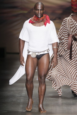 charlibal:  NYC Fashion week Sights and Bulges 