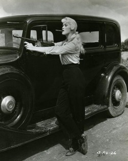 girlsattack:  Dorothy Provine in The Bonnie Parker Story, 1958.