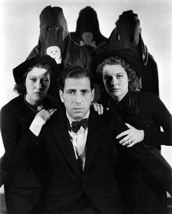 dylanbsas:    Humphrey Bogart, Erin O'Brien-Moore, and Ann Sheridan