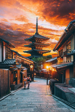 banshy:  Kyoto, Japan by Jacob Riglin