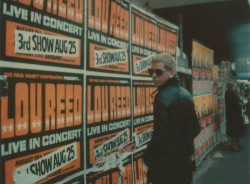 sonictrasher:A freshly-dyed blonde Lou Reed on the road, 1974©