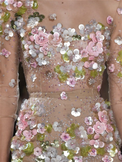 lamorbidezza:  Valentin Yudashkin Spring 2015 Details 