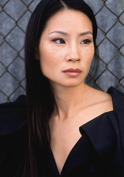 joan-watsonsarchive-blog-deacti: lucy liu | 1998