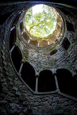 matphotography:  Going up? Sintra, Portugal. 