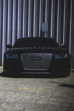 aprilmolano:  wearevanity:  Posted ©    Seriously serious car