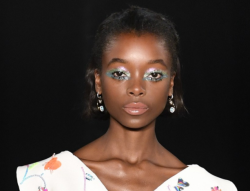 distantvoices:beauty at manish arora spring 2018 rtw