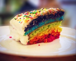 hhhoneycupcake:A rainbow-coloured piece of cake, just as everyone’s