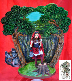 cakedecoratingtopcakes:  Red Riding Hood and the Big Bad Wolf