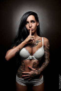 inked-pierced-beautiful:  Inked. Pierced. Beautiful.