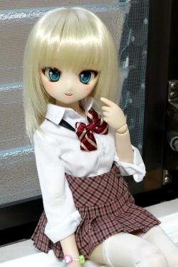 moe-doll:  清水ルヌさんはTwitterを使っています: