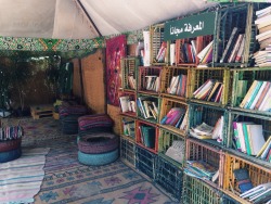 nadahashiim:  Found this place where they have free books for