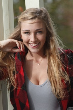 Kendra Sunderland for www.zishy.com