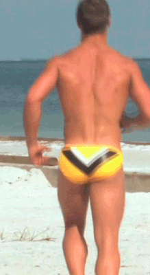 HOT HUNKS & BIG BUBBLE BUTTS