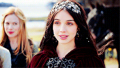  make me choose anonymous asked: Mary, Queen of Scots or Katherine