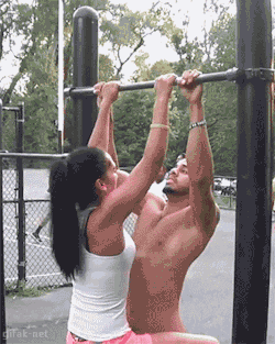 m0tiv8me:  Great motivation to do pull ups! I must try this with