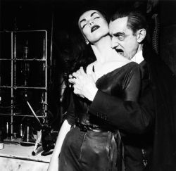 serenabones: Bloody Kiss - Vampira (Maila Nurmi) & Bela Lugosi,