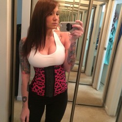 triphecda:  Thanks to @thin_ability for this amazing waist trainer!