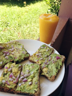 cleanbodyfreshstart:  sunday breakfast for my boy four grain