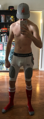 boyryan54: Broke out my football pads for my day 16 of the gear365