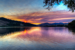 bsharp321: Smokey sunset at Pearrygin Lake near Winthrop.  