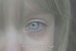 leolu23:  Crying:( en We Heart It. 