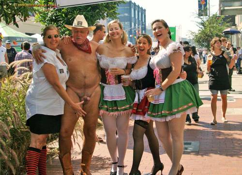 CFNM at Folsom Street Fair.Â  Naked in Public.