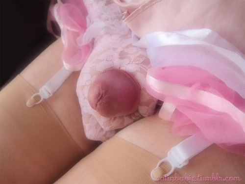 pantydad: satinbabi2:  stroking my cock in pink lace gloves and frilly tutu slips  Wow what a sexy gurl you are. Roll over and put that prop that perky butt up for me 