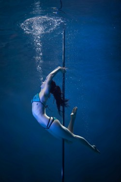 fuckyeah-poledance:  Underwater Pole Dancing by Brett Stanley.