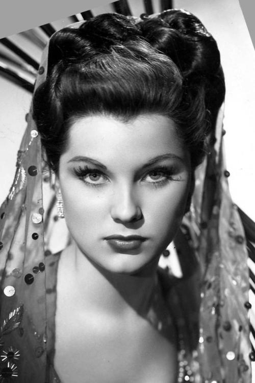 Debra Pagethttps://painted-face.com/