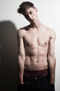 strangeforeignbeauty:  Harvey James | Photographed by Candy