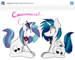 ask-pon3lectric:  picture for Engineer Vinyl  x3!