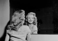 beauvelvet:  Marilyn Monroe on a promotional tour for Love Happy,