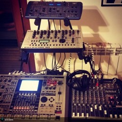 qtzmusic:  by @bitriders: “Loading the new live set. For the