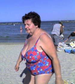 Hereâ€™s a hefty and sexy old beach granny in her one piece