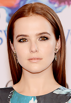  Zoey Deutch at CFDA Fashion Awards 2014 