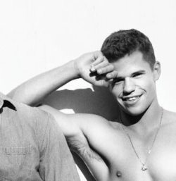 male-armpit:  Charlie Carver 