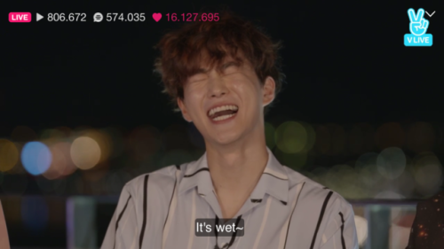 lawlliets:HSJSHSJSHS I LOVE