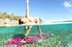 cr3amedpeaches:  shmessla:  i want to do yoga in the water like