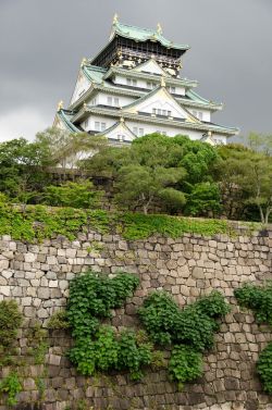worlds-evolution:  Osaka castle par Andreas Altenburger on 500px